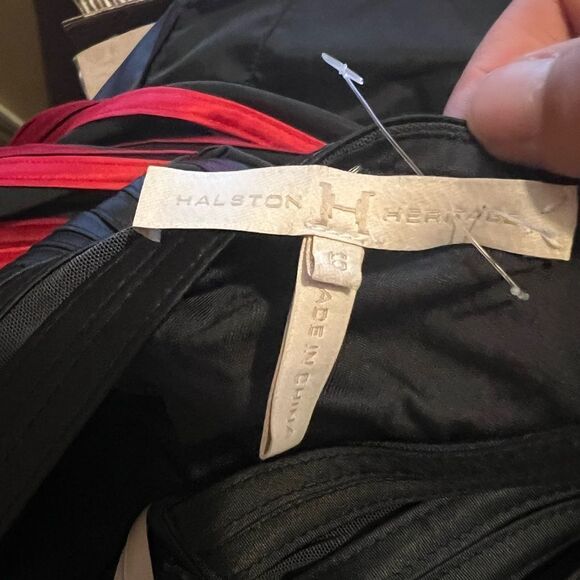 Halston Heritage Ombre Body Con Halter Dress 6 - Picture 11 of 12